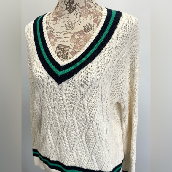 NICOLE MILLER Cream w/ navy & green trim V-Neck Cable Knit Sweater size M - Picture 3 of 12